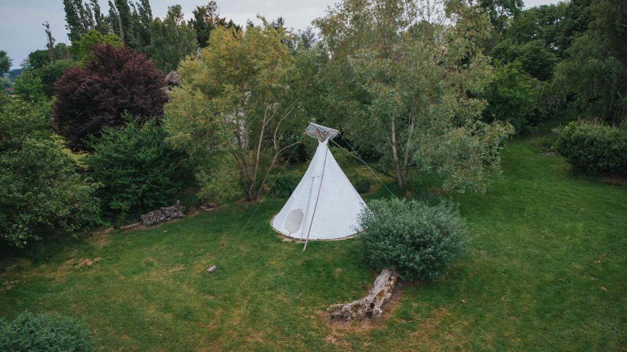 Tipi / Nature / Detente * Bragny-sur-Saone